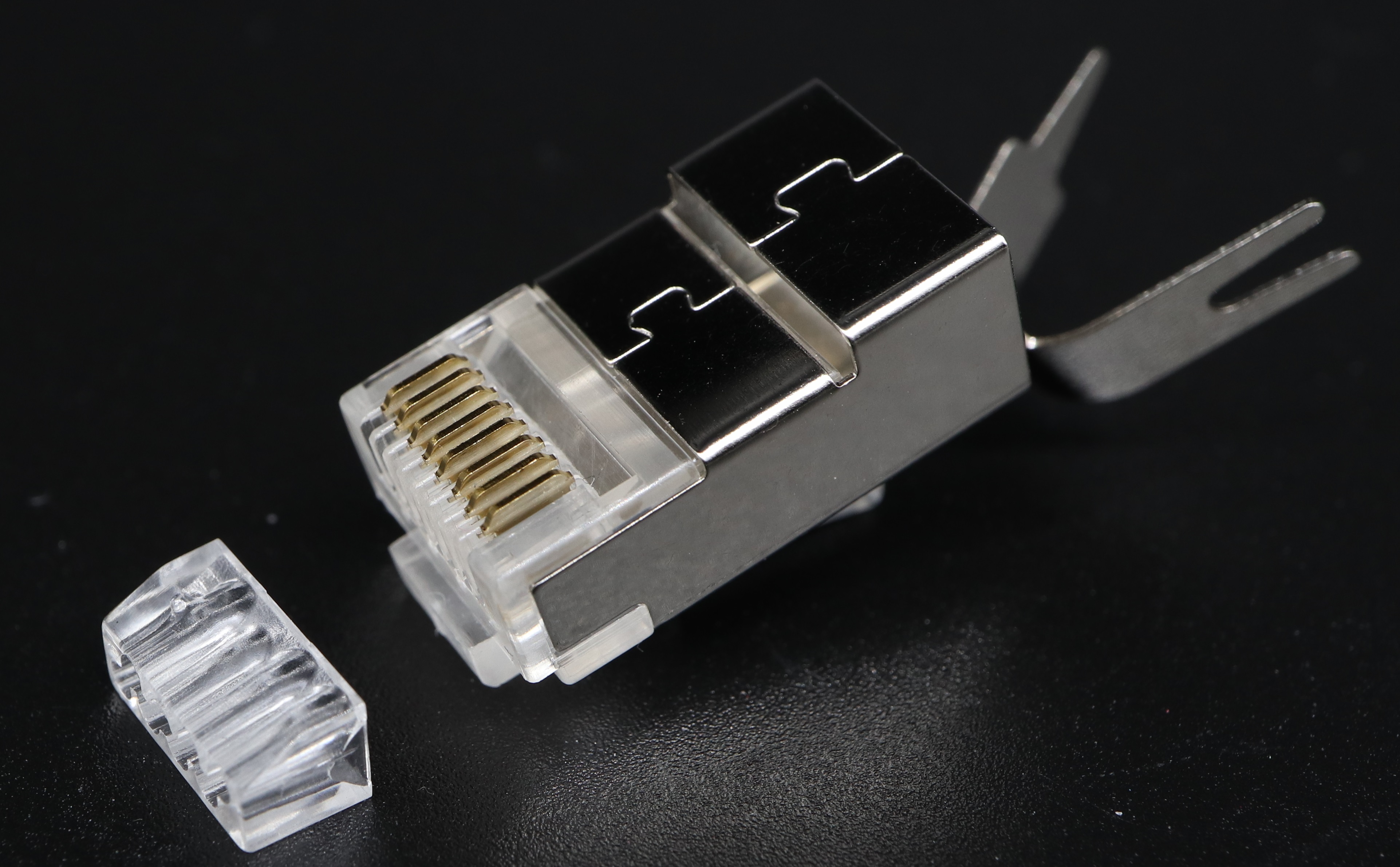 P8-069 RJ45 Modular Plug Cat.6A Shielded 2 Rows 8P8C-F with External Ground 1.4mm/7.0mm